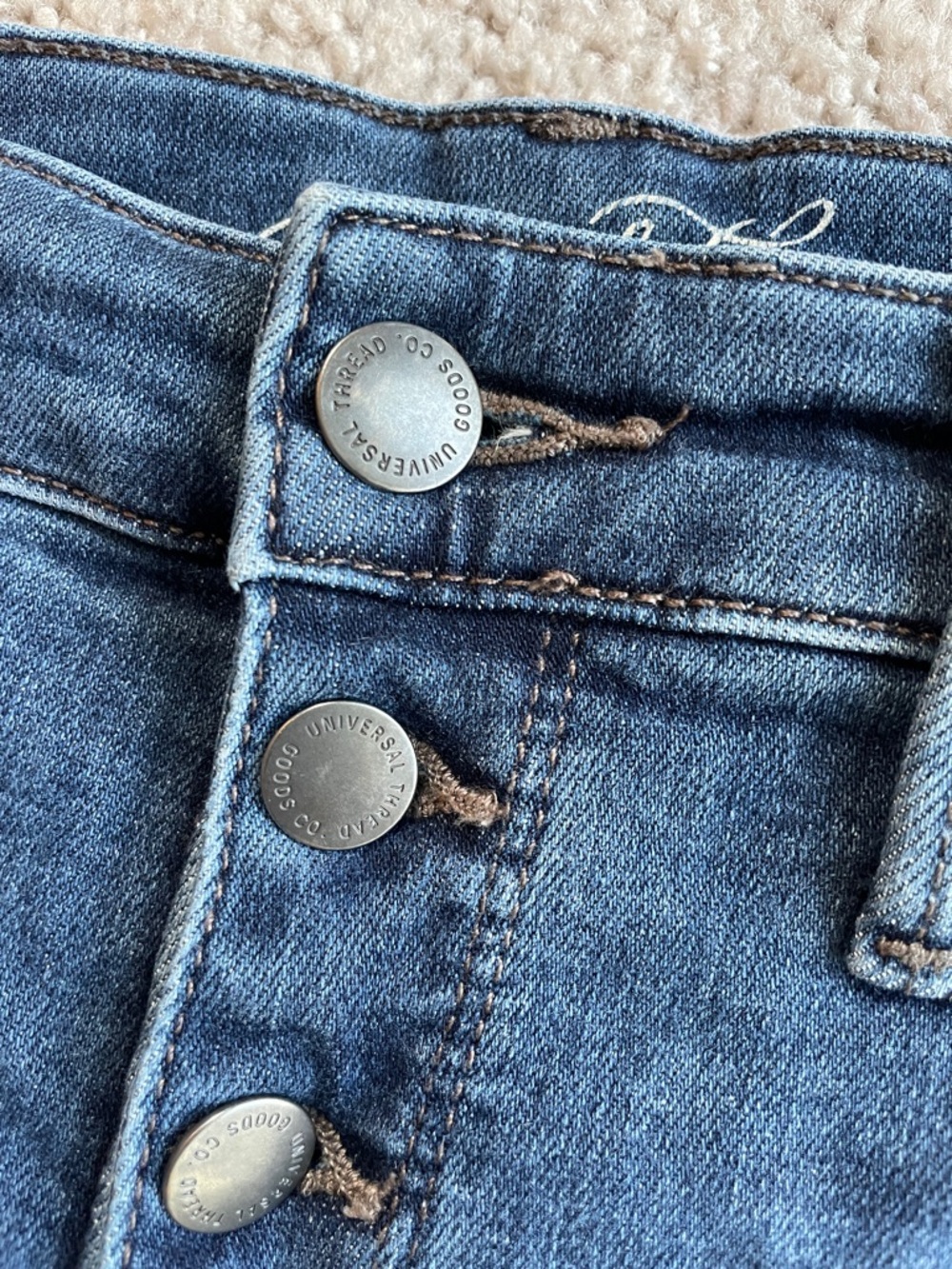 Universal Thread Dark Blue Denim Button-Fly High Rise Skinny Jeans Size 4 / 27 R - Picture 6 of 14